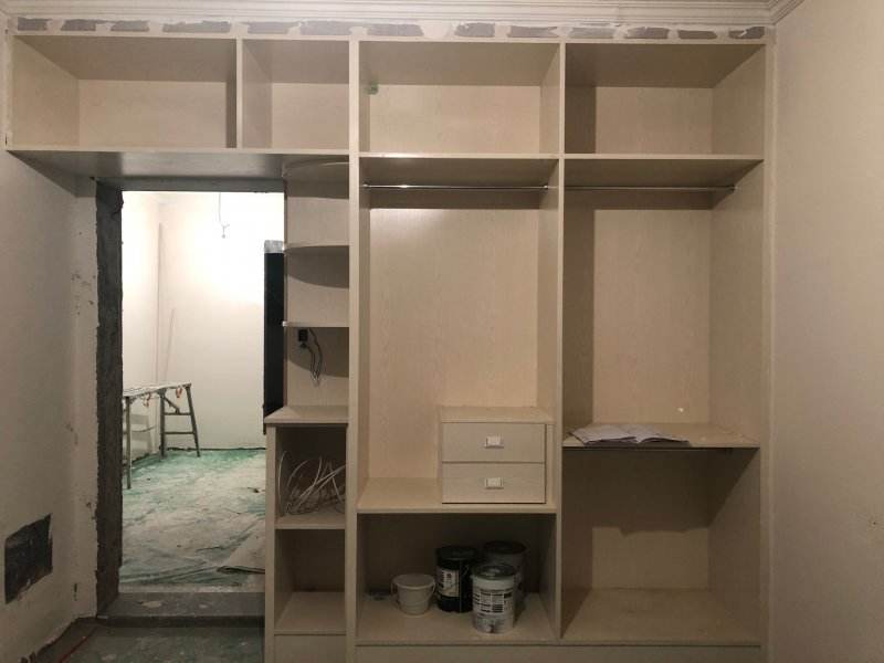 家裝柜子是請木工打柜子好還是全屋定制柜子好，哪種更劃算